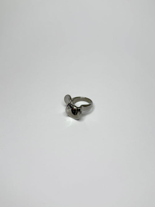 Amphitrite ring silver