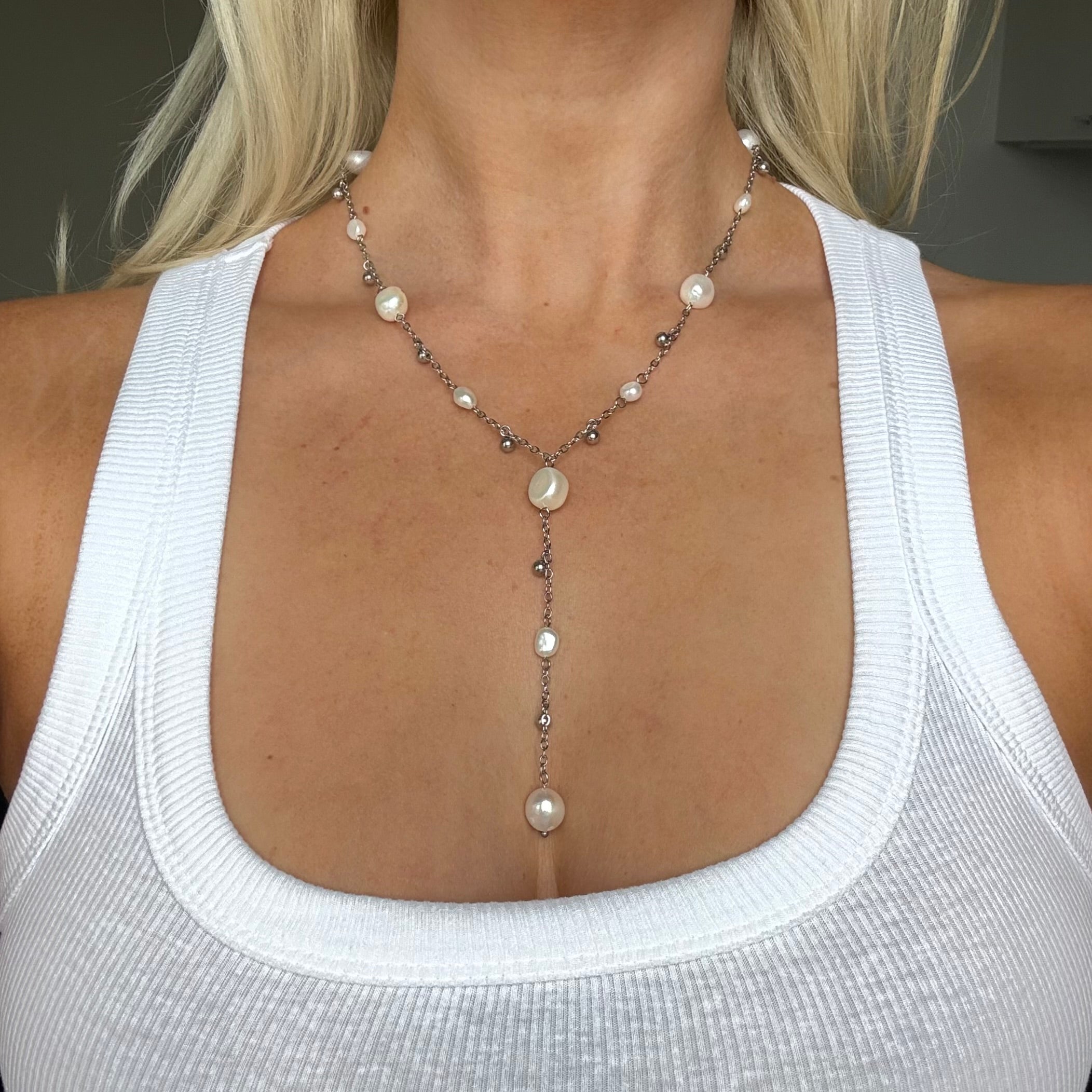 Hilde necklace silver