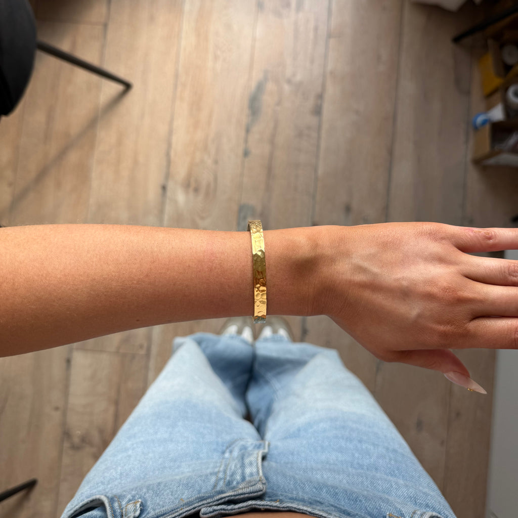 Lara bangle